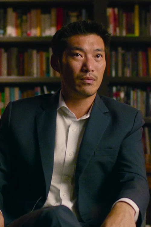 ธนาธร จึงรุ่งเรืองกิจ